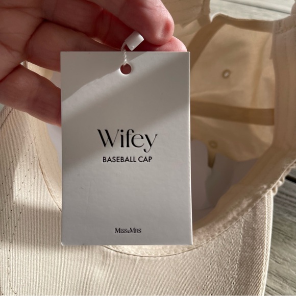 Wifey Embroidered Ivory Cream Twill Hat NWT - Picture 2 of 5